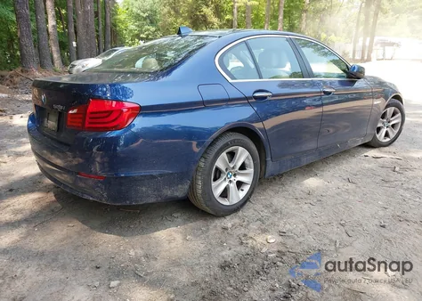 2013 BMW 528I xDrive из США, поврежденный, VIN WBAXH5C59DD115381